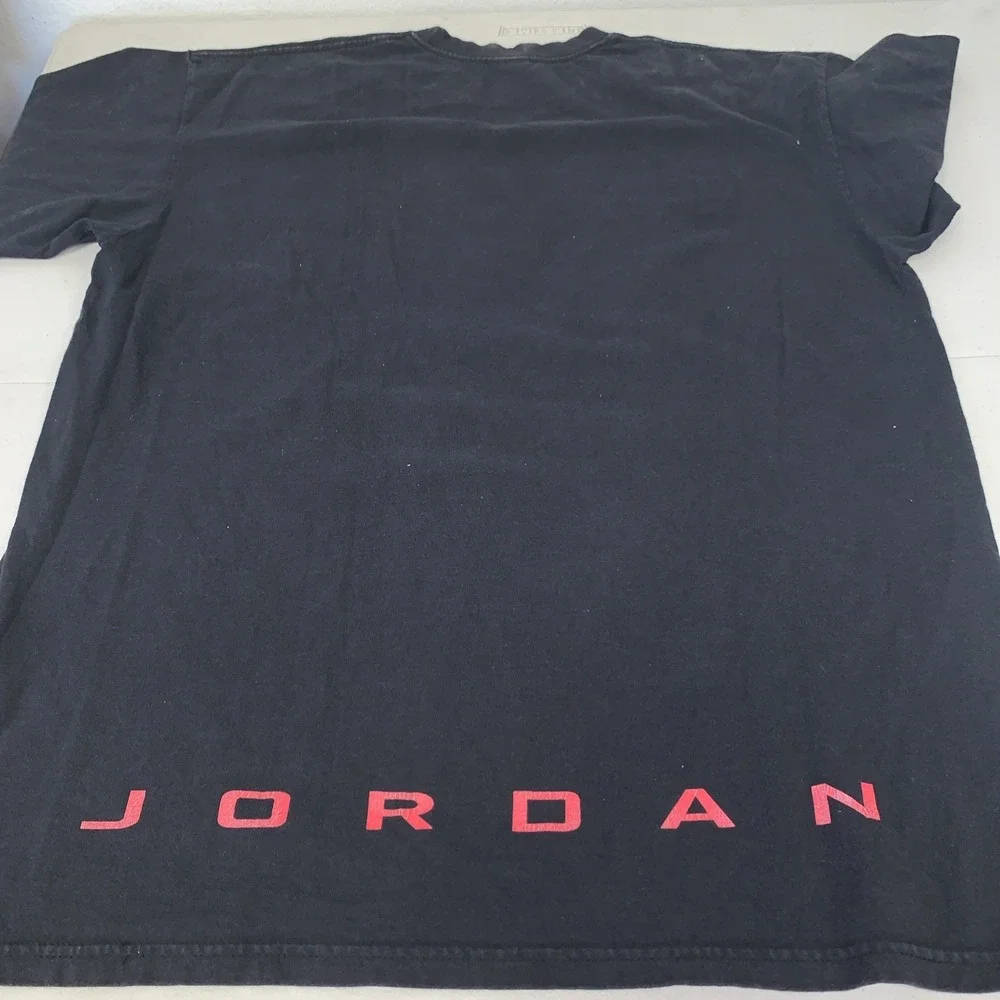 Air Jordan T Shirt Black Red with Black Wings Logo Size‎ Large Basketball Retro